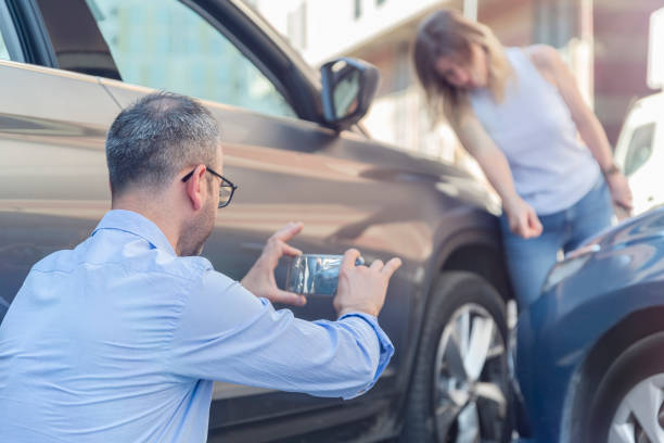 Professional Car Insurance Near Me technician working in Beechwood Village, KY